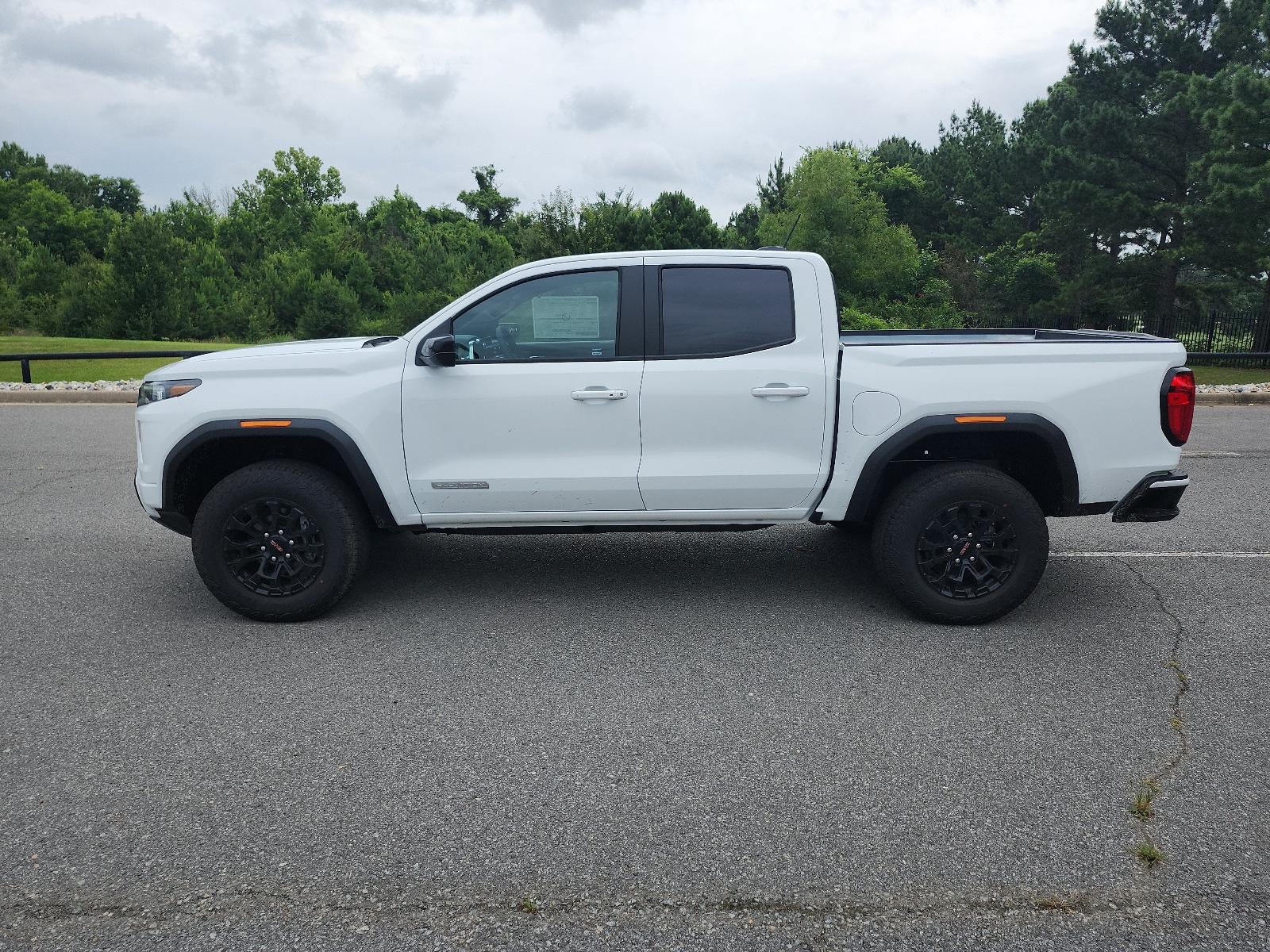 2026 GMC Canyon Crew Cab Short Box 2-Wheel Drive Elevation