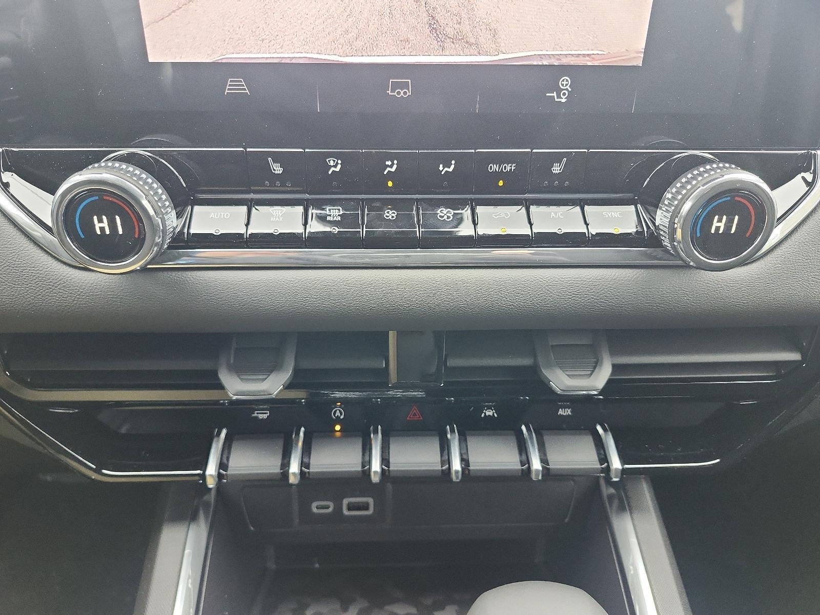 2026 GMC Canyon Crew Cab Short Box 2-Wheel Drive Elevation