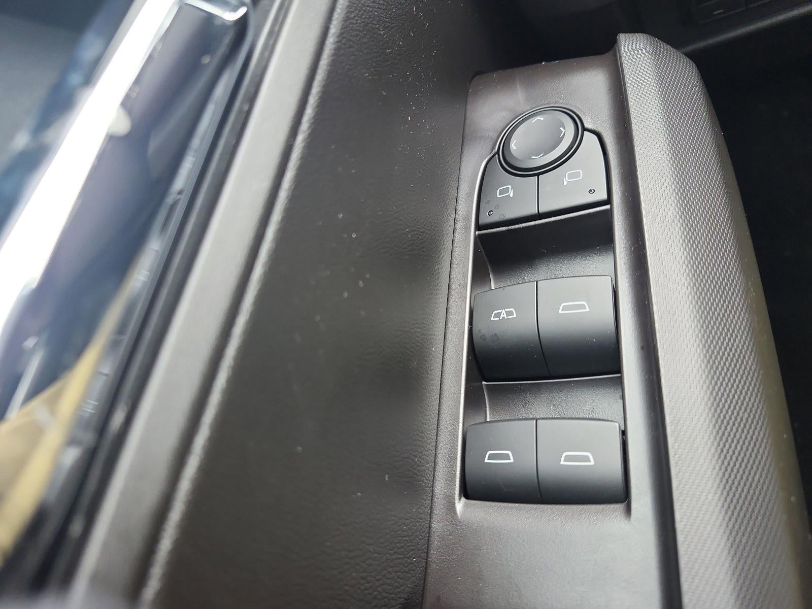 2026 GMC Canyon Crew Cab Short Box 2-Wheel Drive Elevation