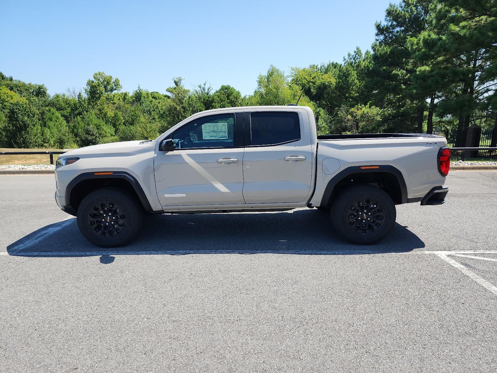 2026 GMC Canyon Crew Cab Short Box 4-Wheel Drive Elevation