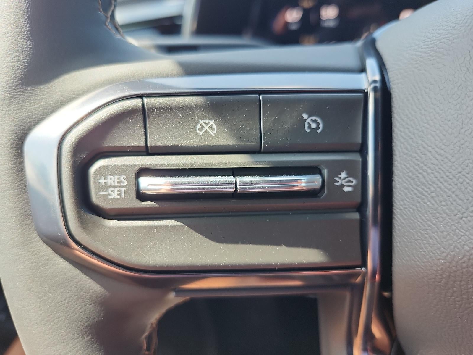 2026 GMC Canyon AT4 - Photo 18