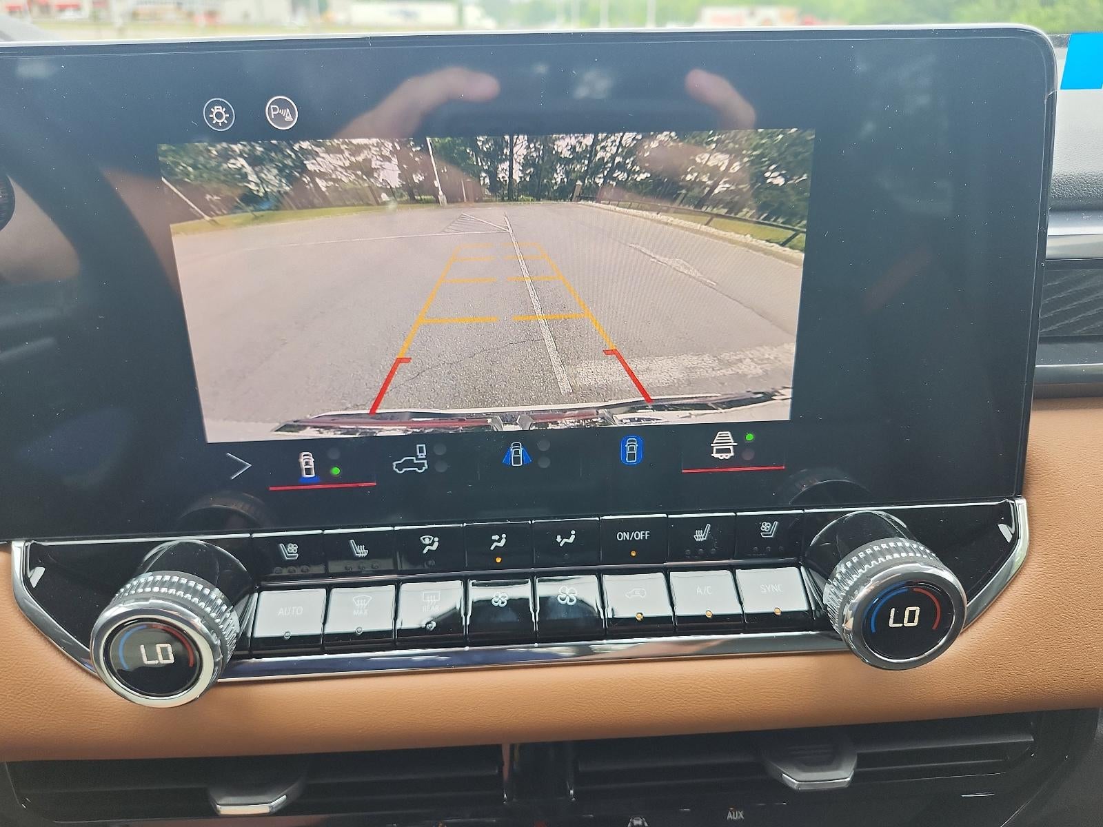 2025 GMC Canyon Crew Cab Short Box 4-Wheel Drive AT4