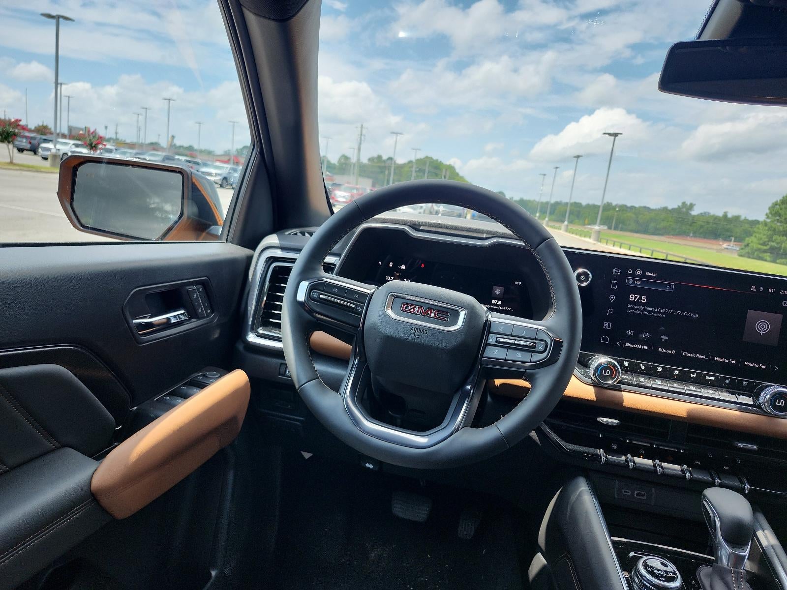 2025 GMC Canyon Crew Cab Short Box 4-Wheel Drive AT4