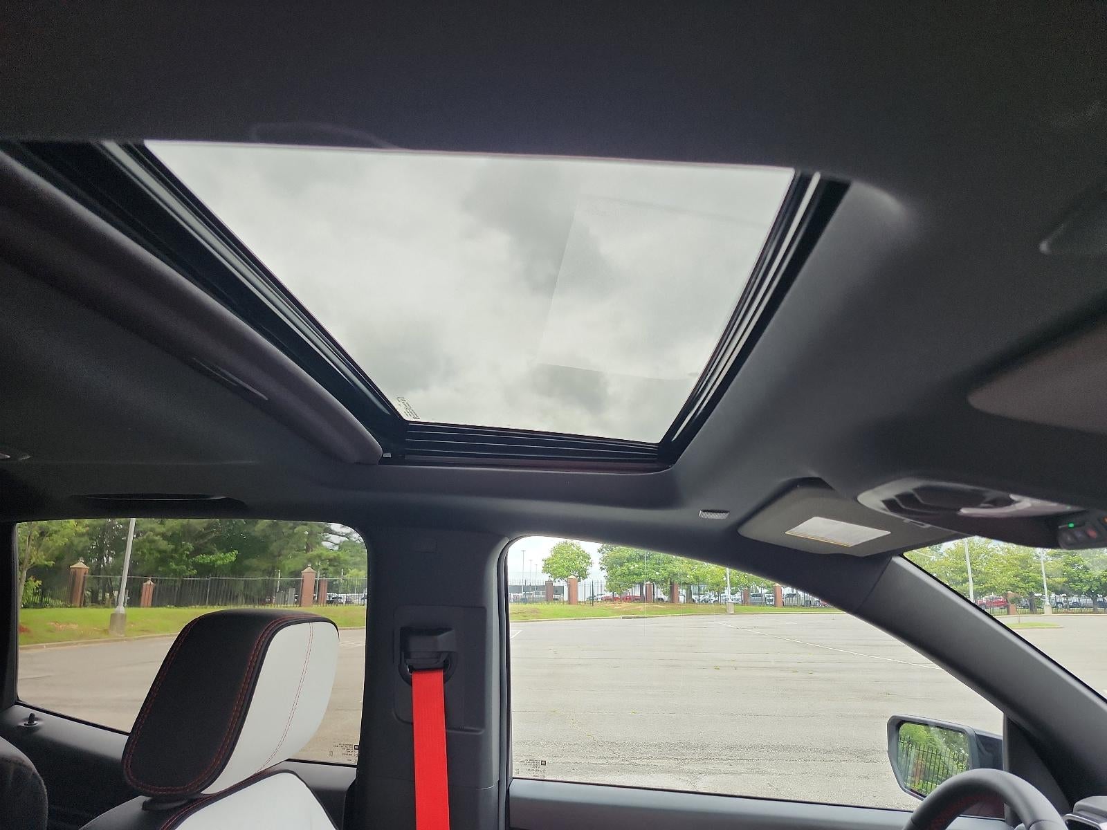 2025 GMC Canyon Crew Cab Short Box 4-Wheel Drive AT4