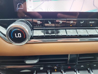 2025 GMC Canyon Crew Cab Short Box 4-Wheel Drive AT4