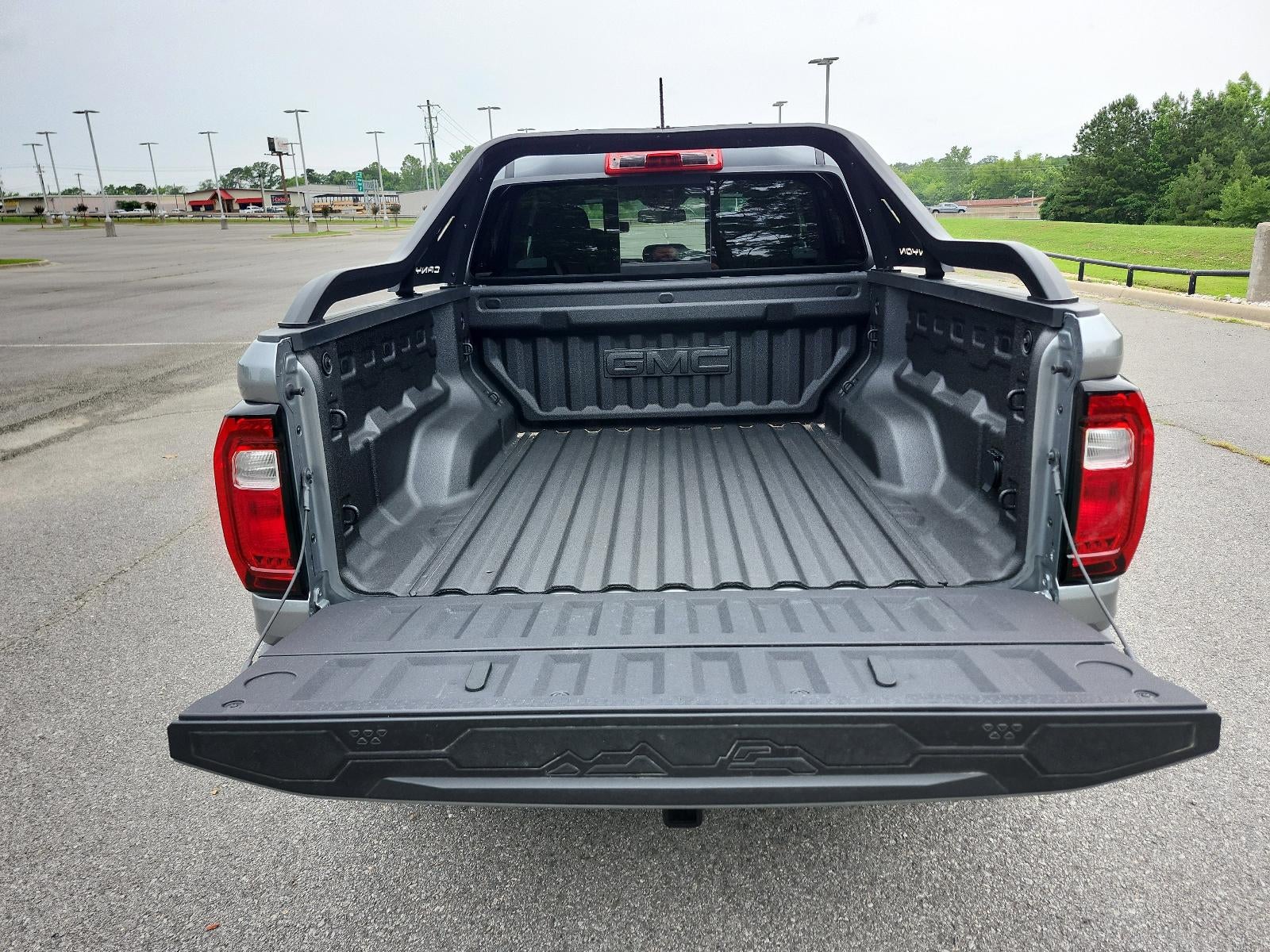 2025 GMC Canyon Crew Cab Short Box 4-Wheel Drive AT4