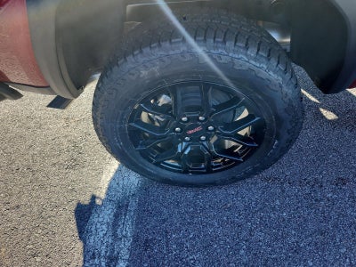 2026 GMC Canyon Crew Cab Short Box 4-Wheel Drive AT4