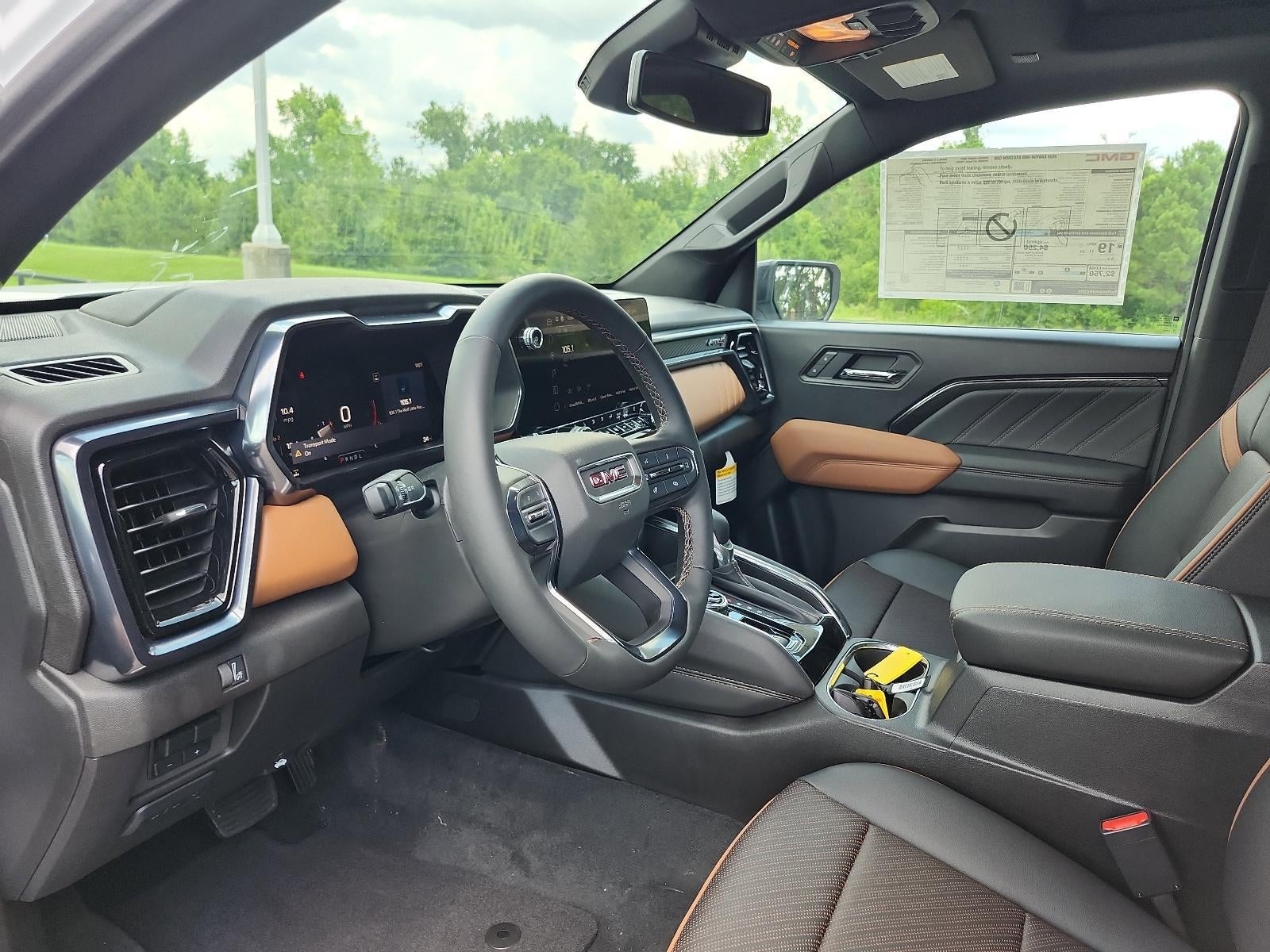 2025 GMC Canyon Crew Cab Short Box 4-Wheel Drive AT4