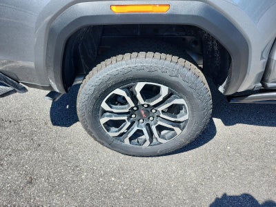 2025 GMC Canyon Crew Cab Short Box 4-Wheel Drive AT4