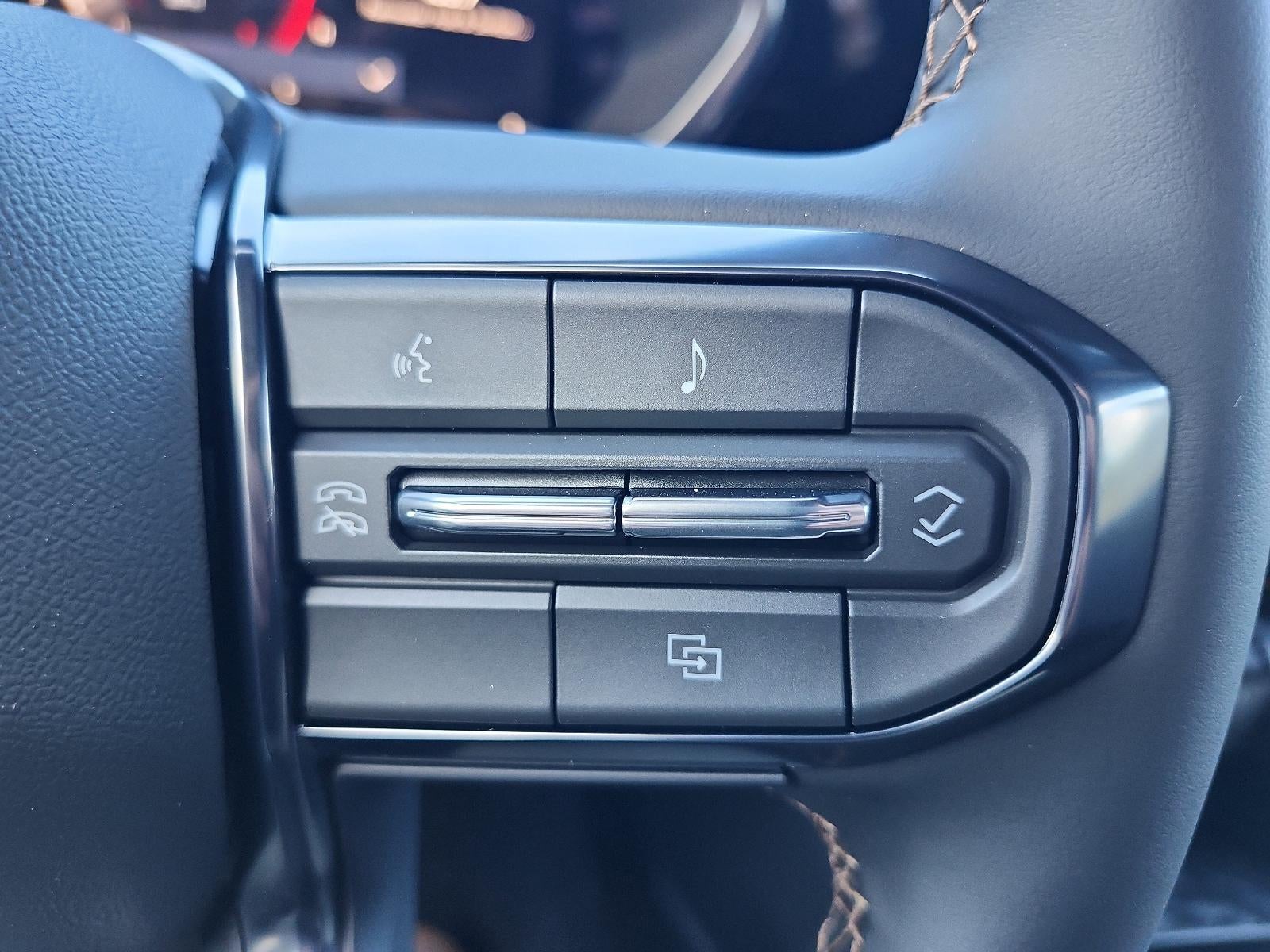 2026 GMC Canyon Crew Cab Short Box 4-Wheel Drive AT4