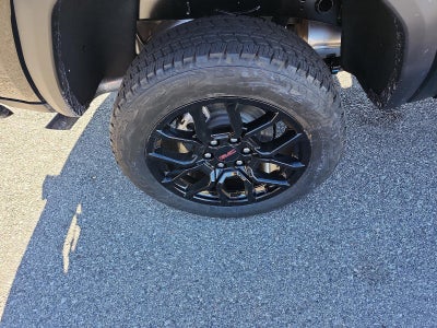 2026 GMC Canyon Crew Cab Short Box 4-Wheel Drive AT4