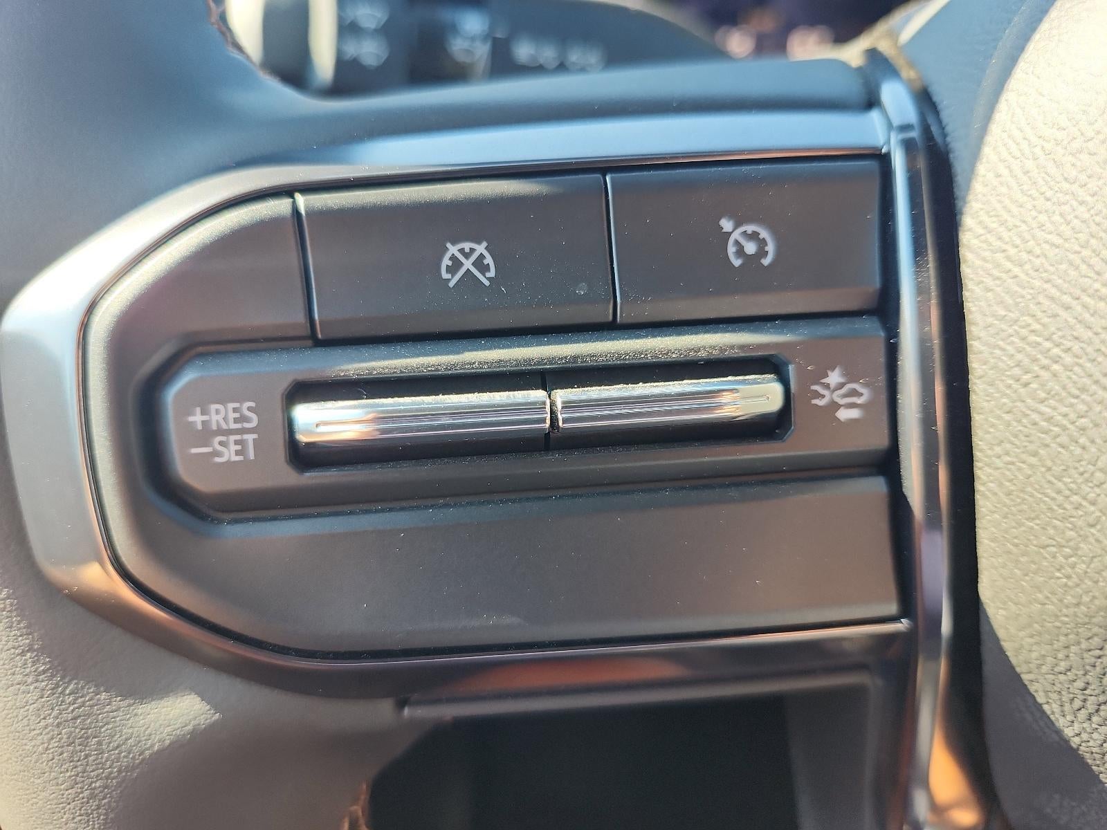 2025 GMC Canyon Crew Cab Short Box 4-Wheel Drive AT4