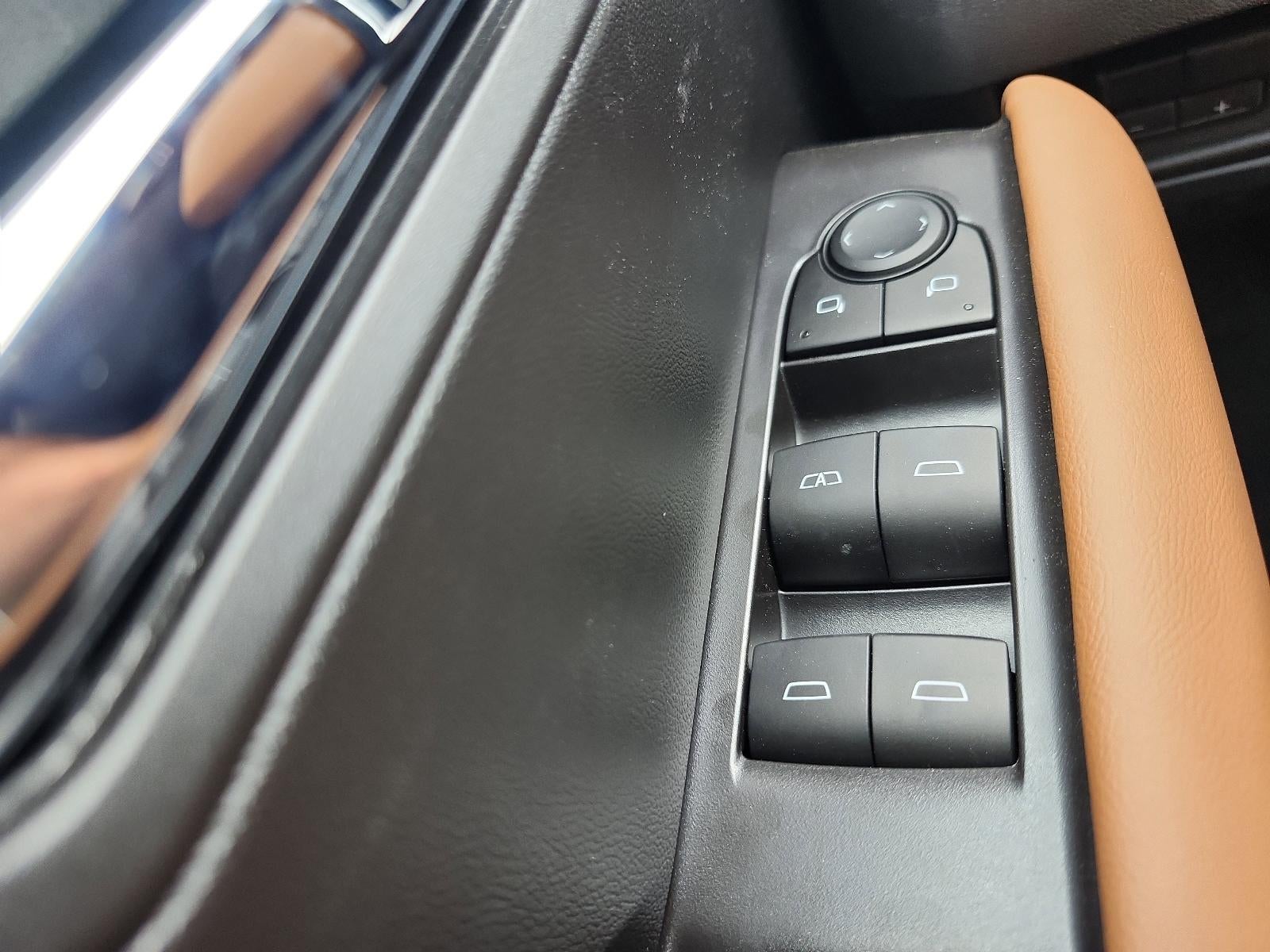 2025 GMC Canyon Crew Cab Short Box 4-Wheel Drive AT4