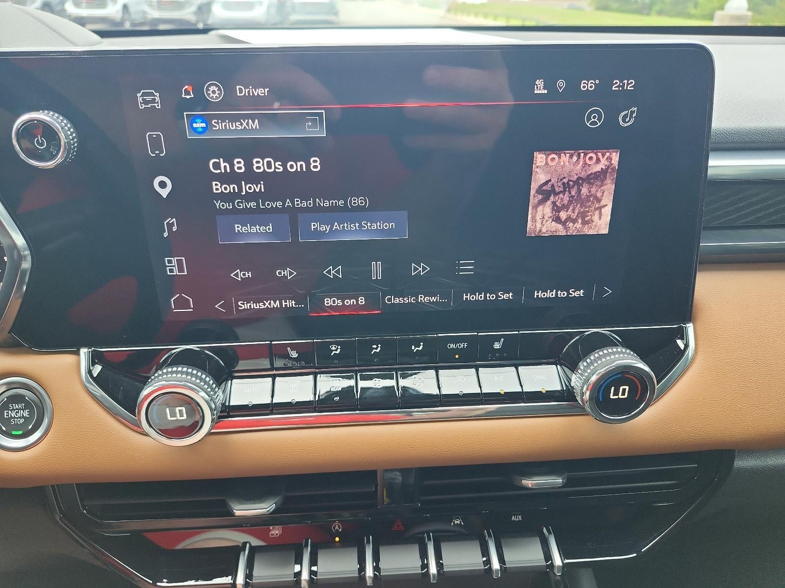 2025 GMC Canyon 4WD AT4