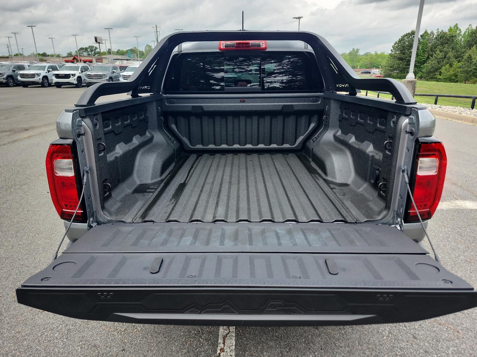 2025 GMC Canyon 4WD AT4