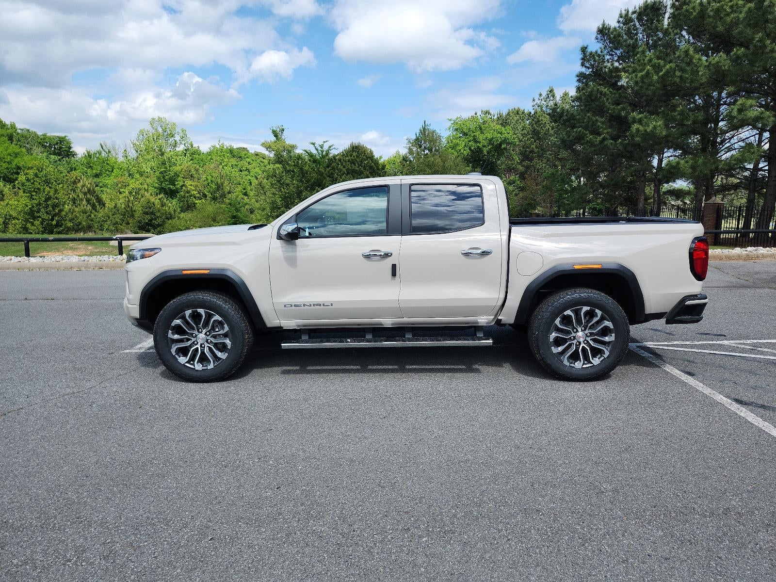 2026 GMC Canyon Crew Cab Short Box 4-Wheel Drive Denali
