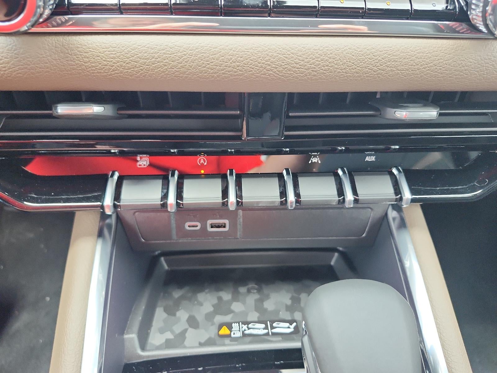 2026 GMC Canyon Crew Cab Short Box 4-Wheel Drive Denali