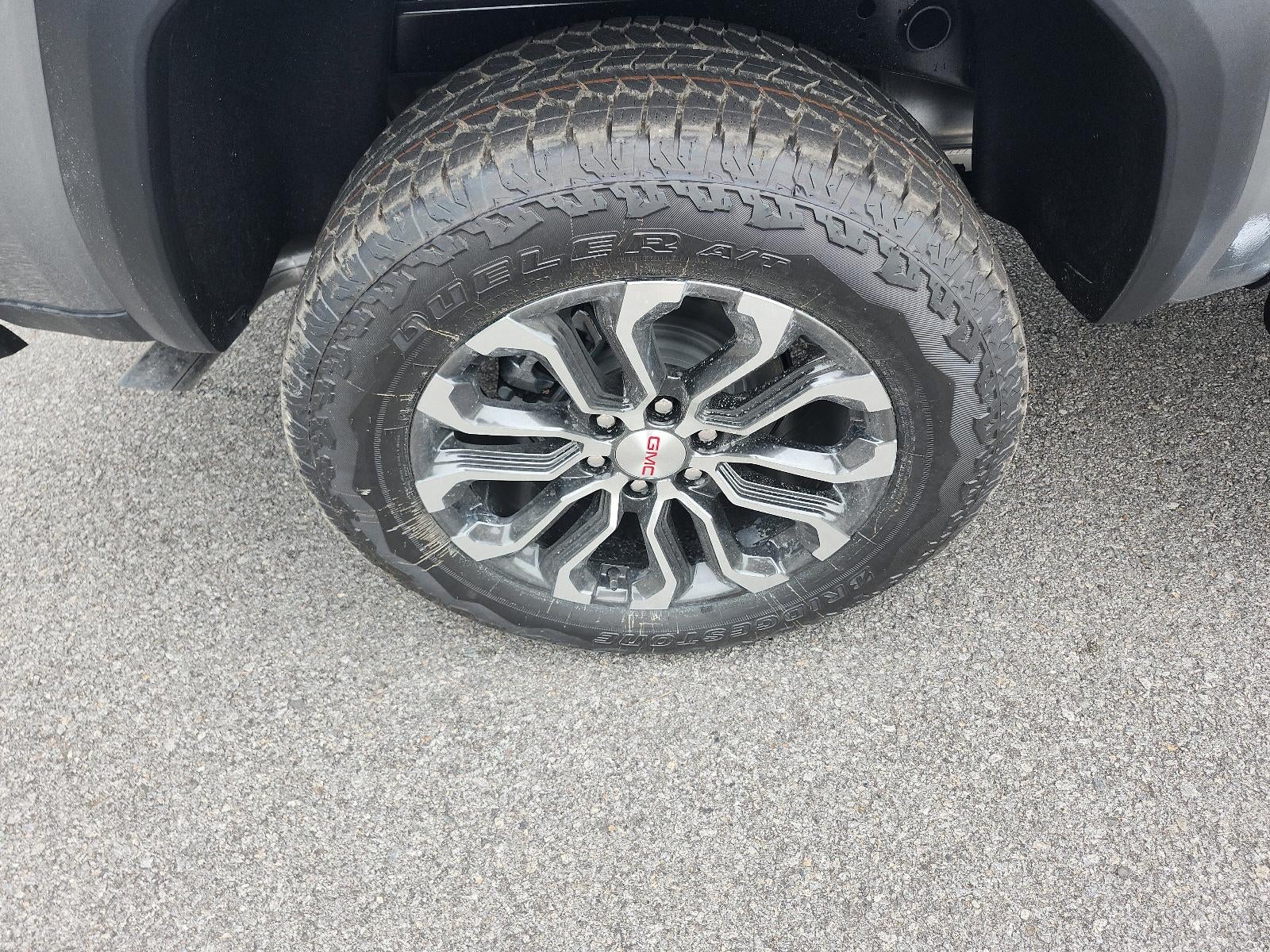 2026 GMC Canyon Crew Cab Short Box 4-Wheel Drive Denali