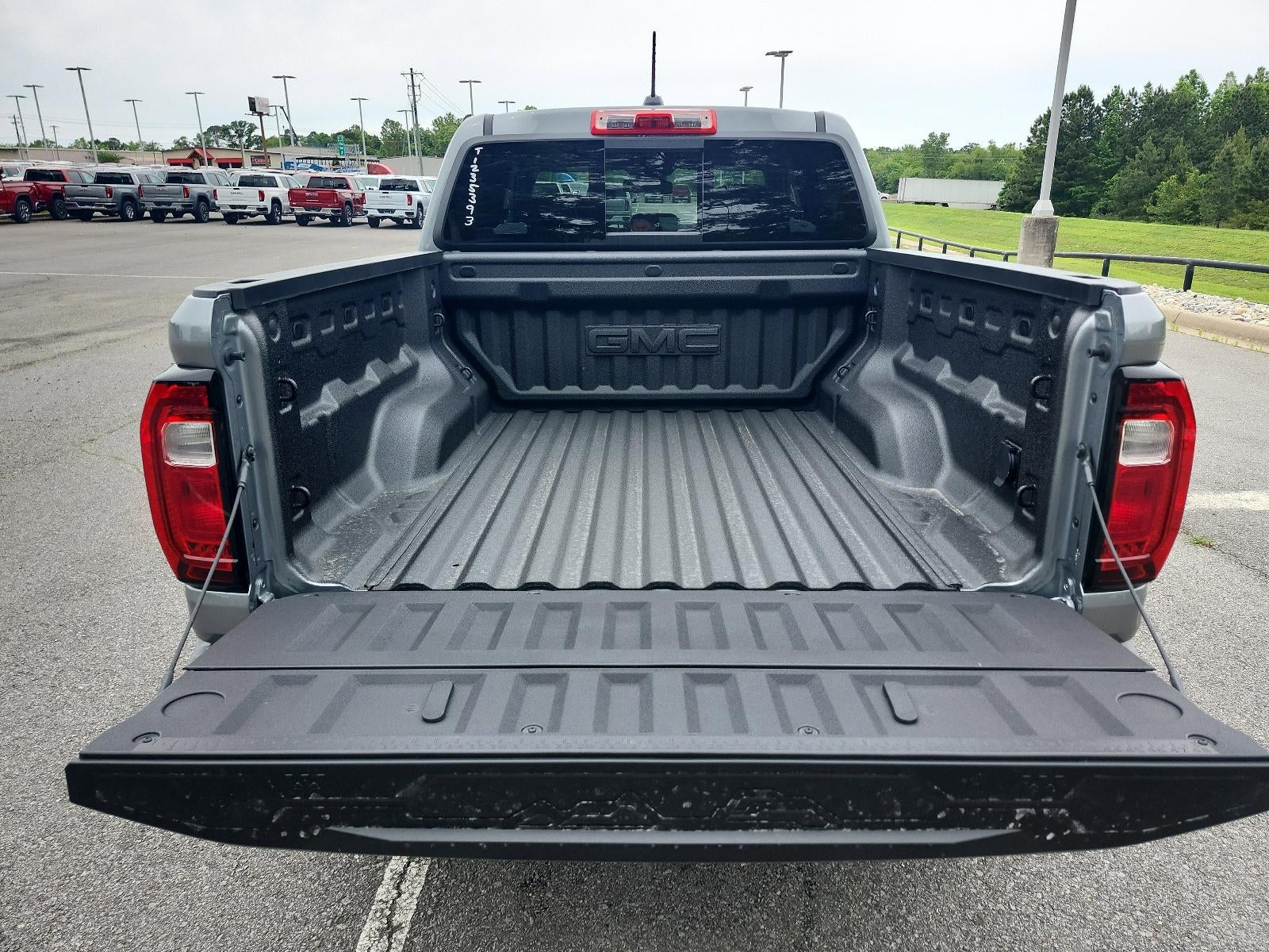 2026 GMC Canyon Crew Cab Short Box 4-Wheel Drive Denali