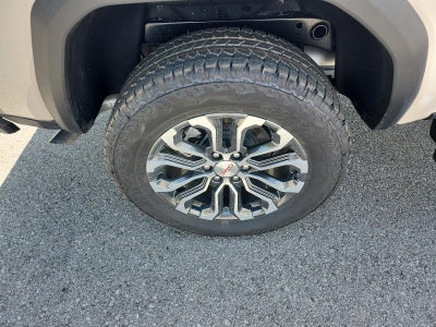 2026 GMC Canyon Crew Cab Short Box 4-Wheel Drive Denali