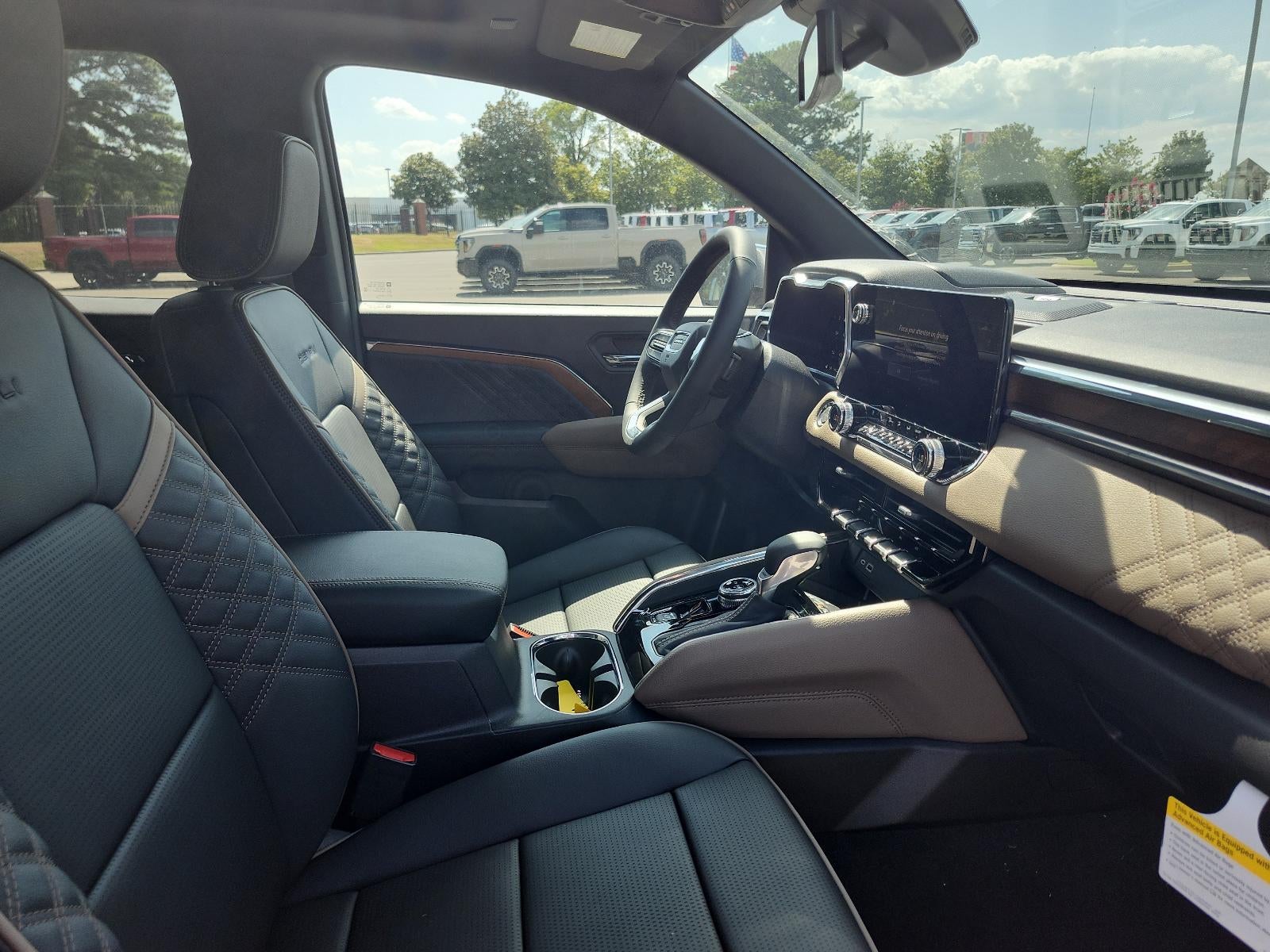 2026 GMC Canyon Crew Cab Short Box 4-Wheel Drive Denali