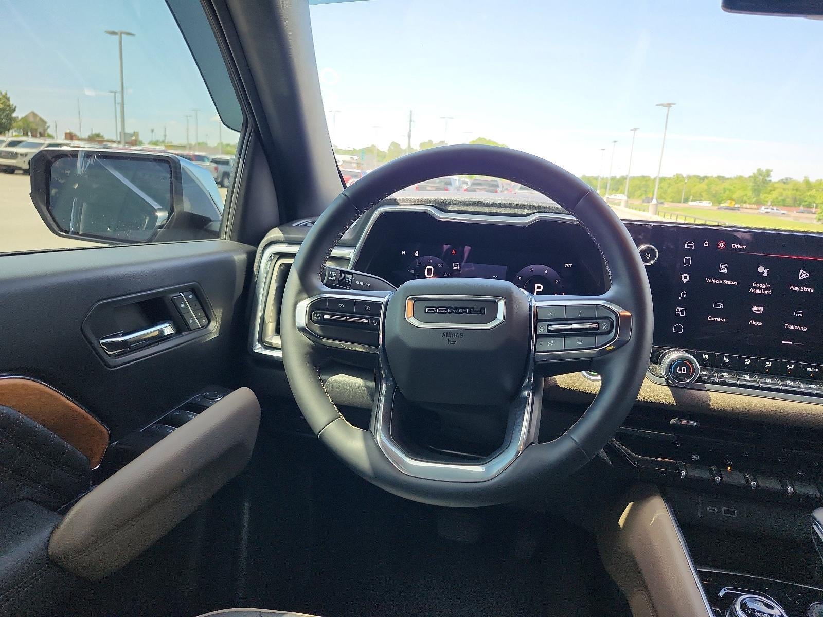 2024 GMC Canyon 4WD Denali