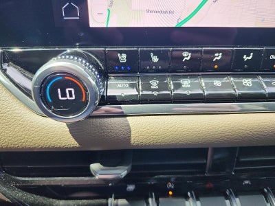2024 GMC Canyon 4WD Denali