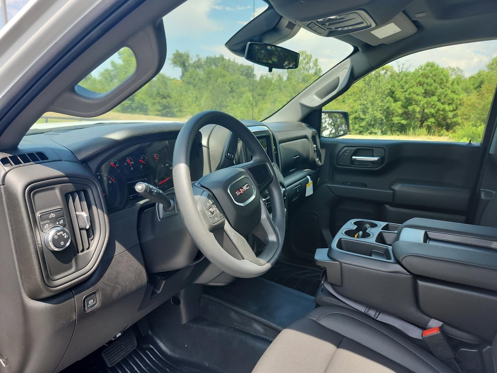 2026 GMC Sierra 1500 Crew Cab Short Box 2-Wheel Drive Pro