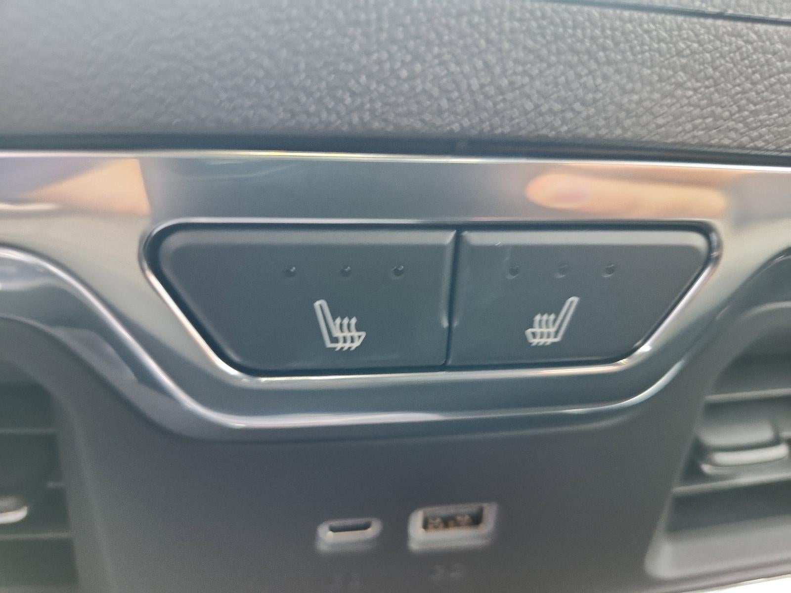 2026 GMC Sierra 1500 Crew Cab Short Box 2-Wheel Drive SLT