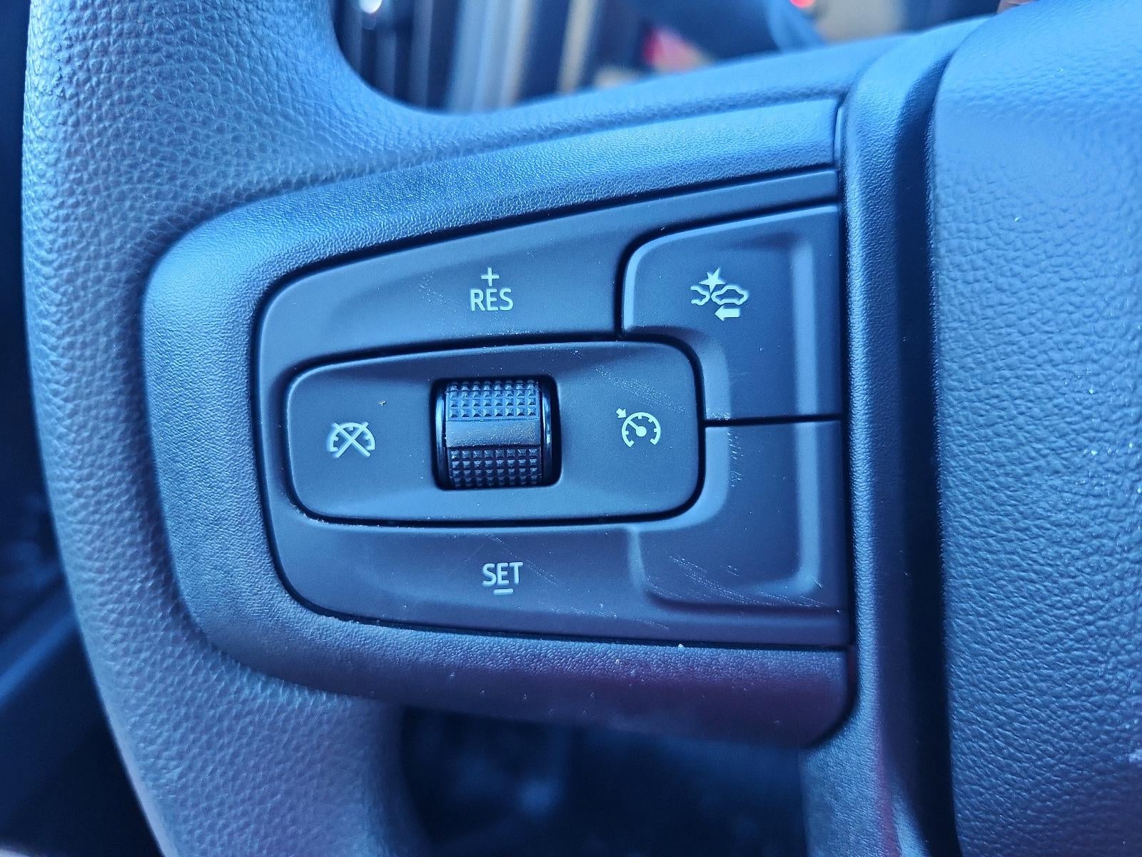 2026 GMC Sierra 1500 Crew Cab Short Box 4-Wheel Drive Pro