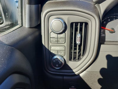 2026 GMC Sierra 1500 Crew Cab Short Box 4-Wheel Drive Pro