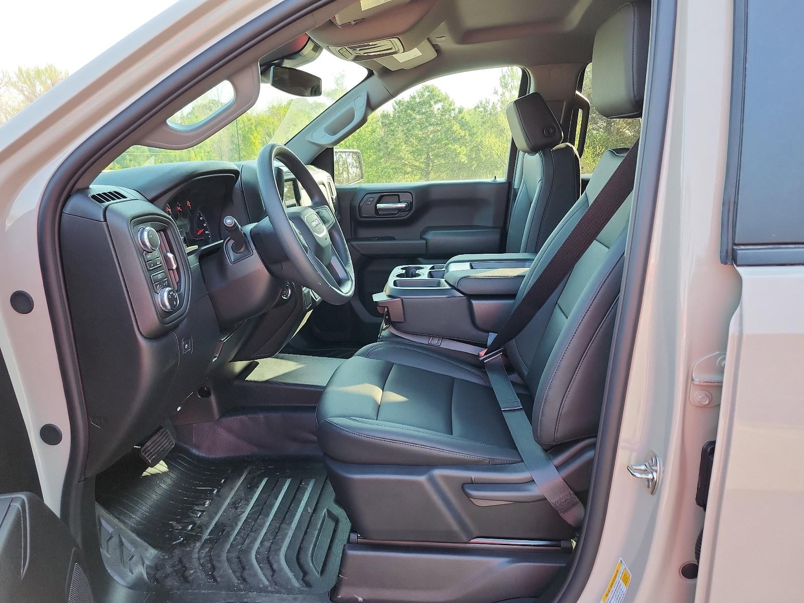 2026 GMC Sierra 1500 Double Cab Standard Box 4-Wheel Drive Pro