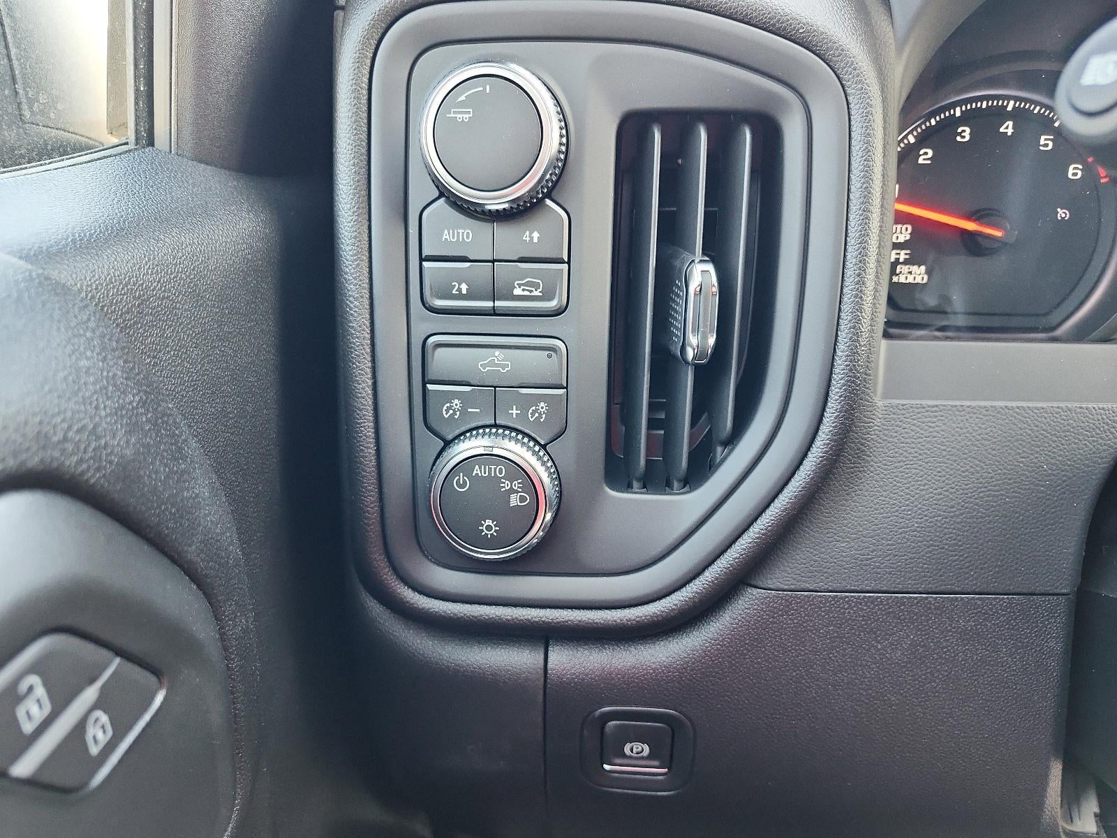 2026 GMC Sierra 1500 Double Cab Standard Box 4-Wheel Drive Pro