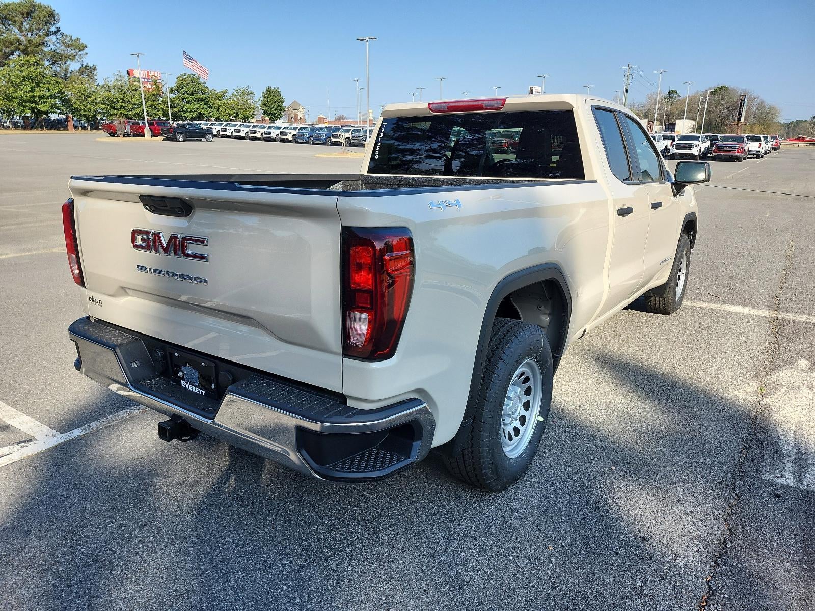2026 GMC Sierra 1500 Double Cab Standard Box 4-Wheel Drive Pro