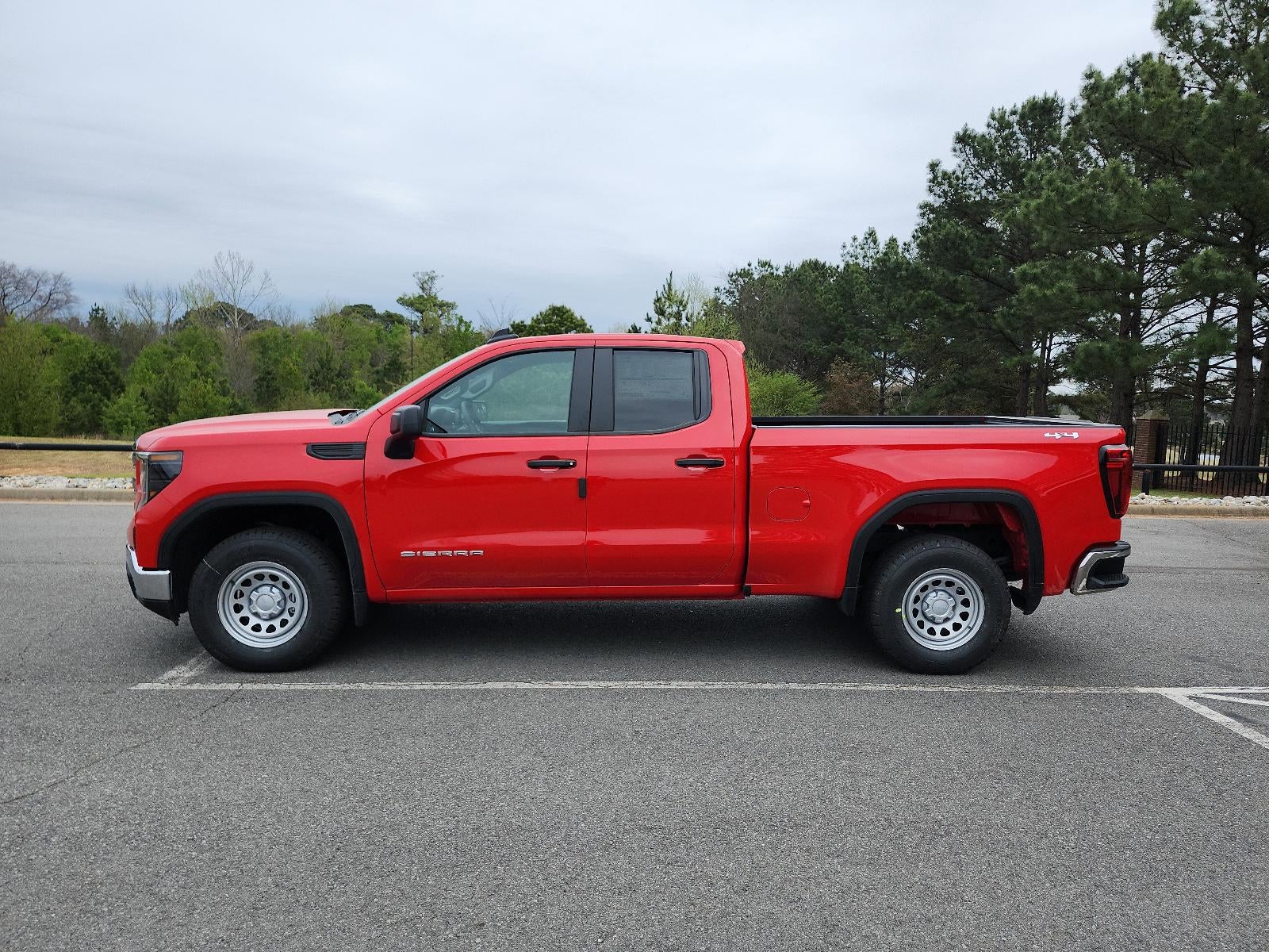 2026 GMC Sierra 1500 Double Cab Standard Box 4-Wheel Drive Pro
