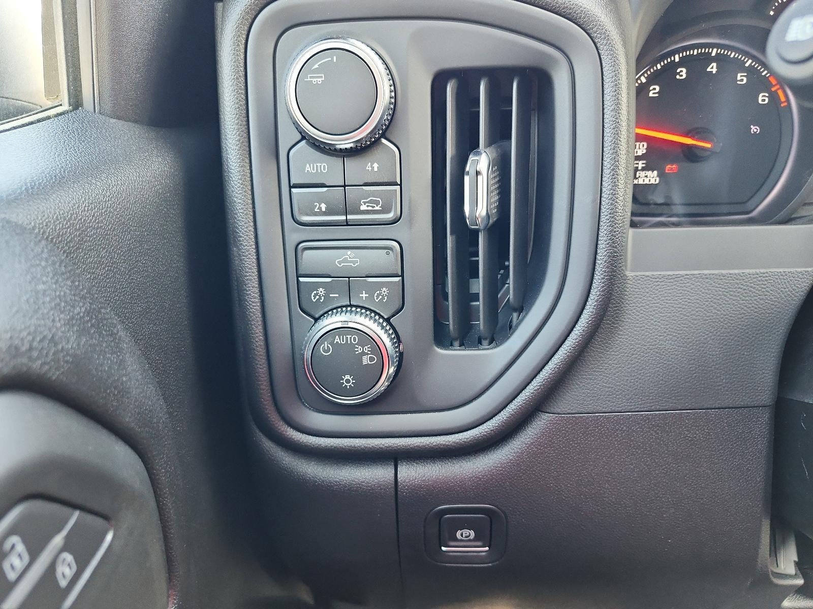 2026 GMC Sierra 1500 Double Cab Standard Box 4-Wheel Drive Pro