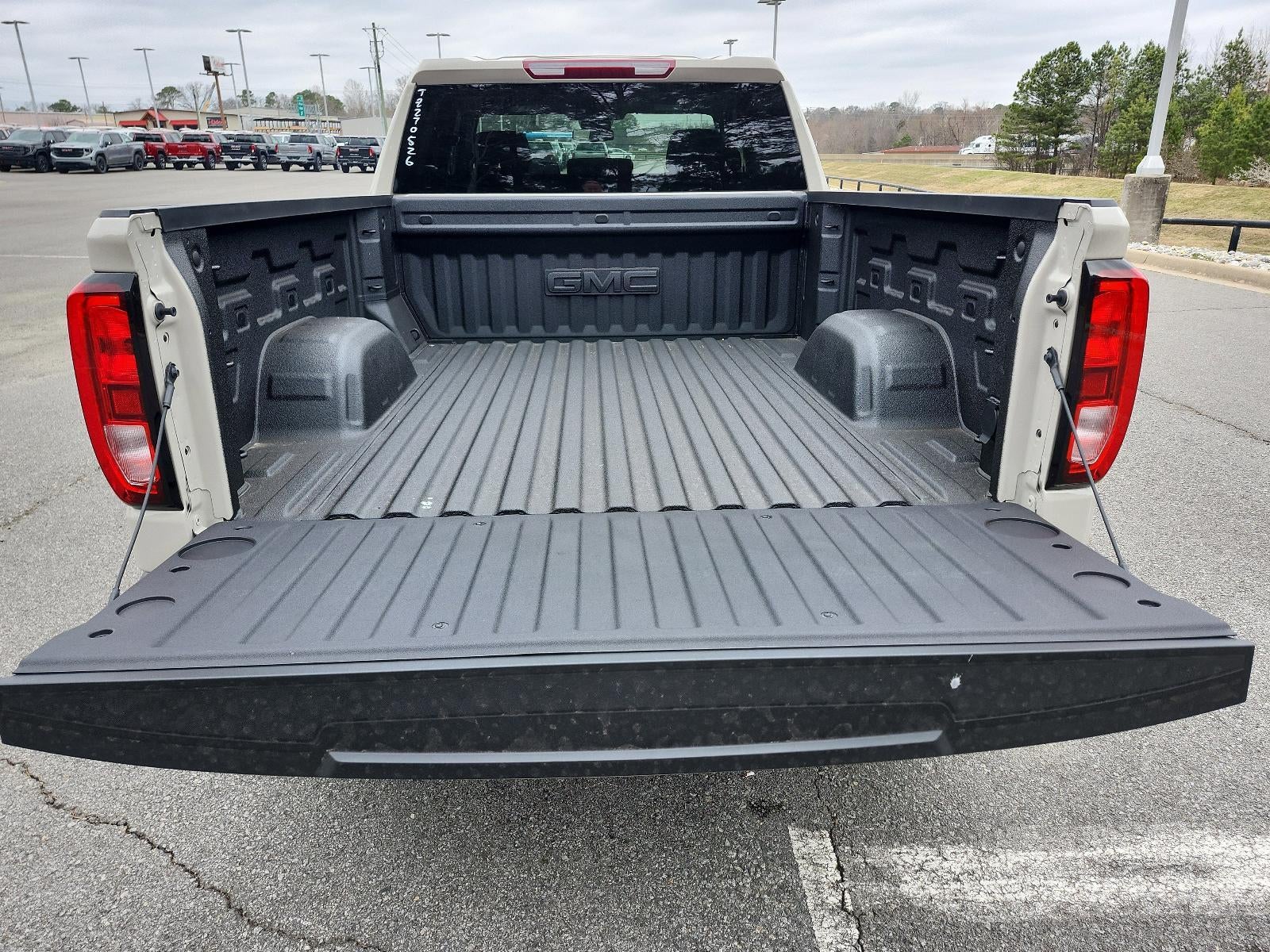 2026 GMC Sierra 1500 Double Cab Standard Box 4-Wheel Drive SLE