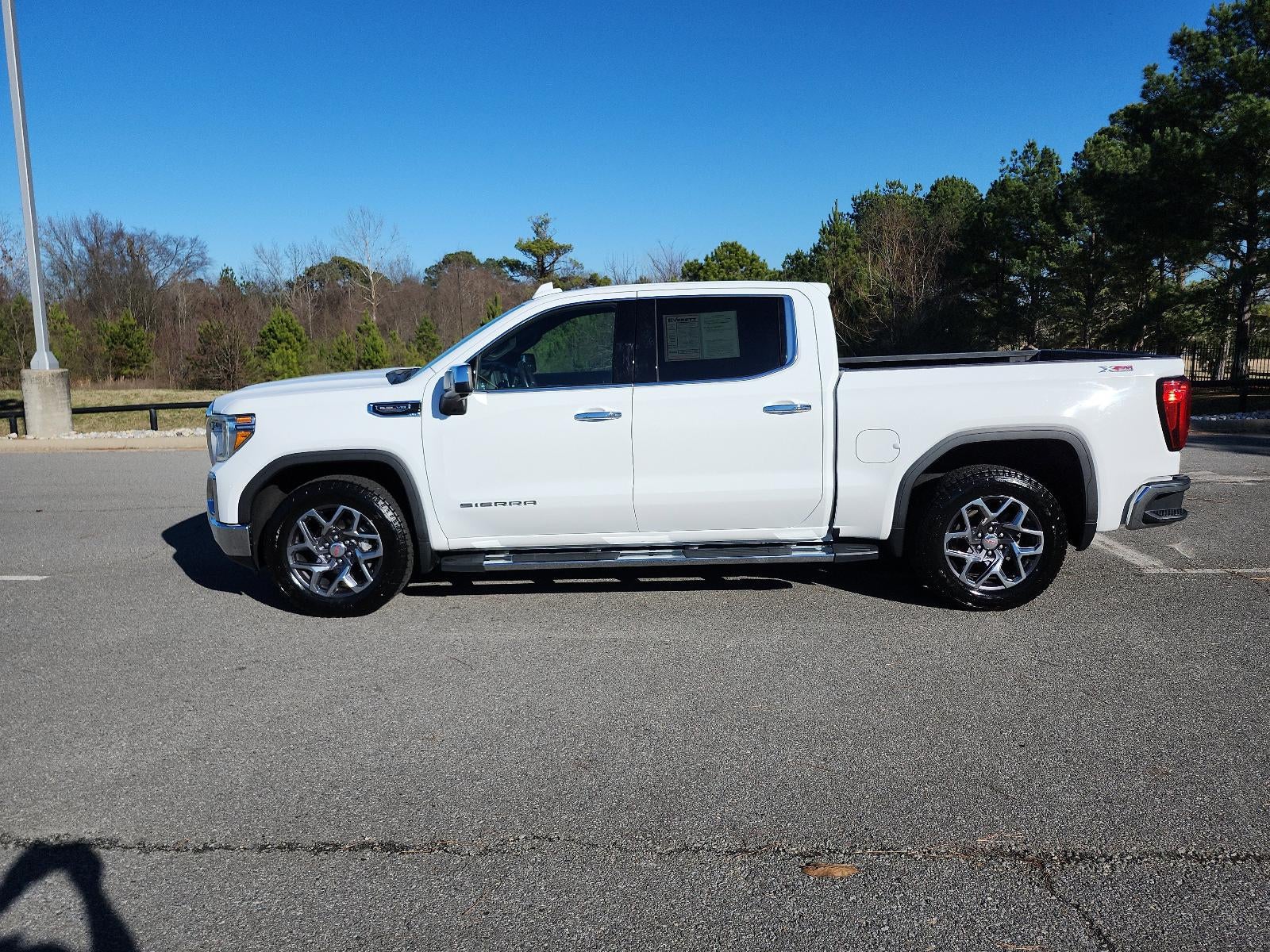 2021 GMC Sierra 1500 SLT