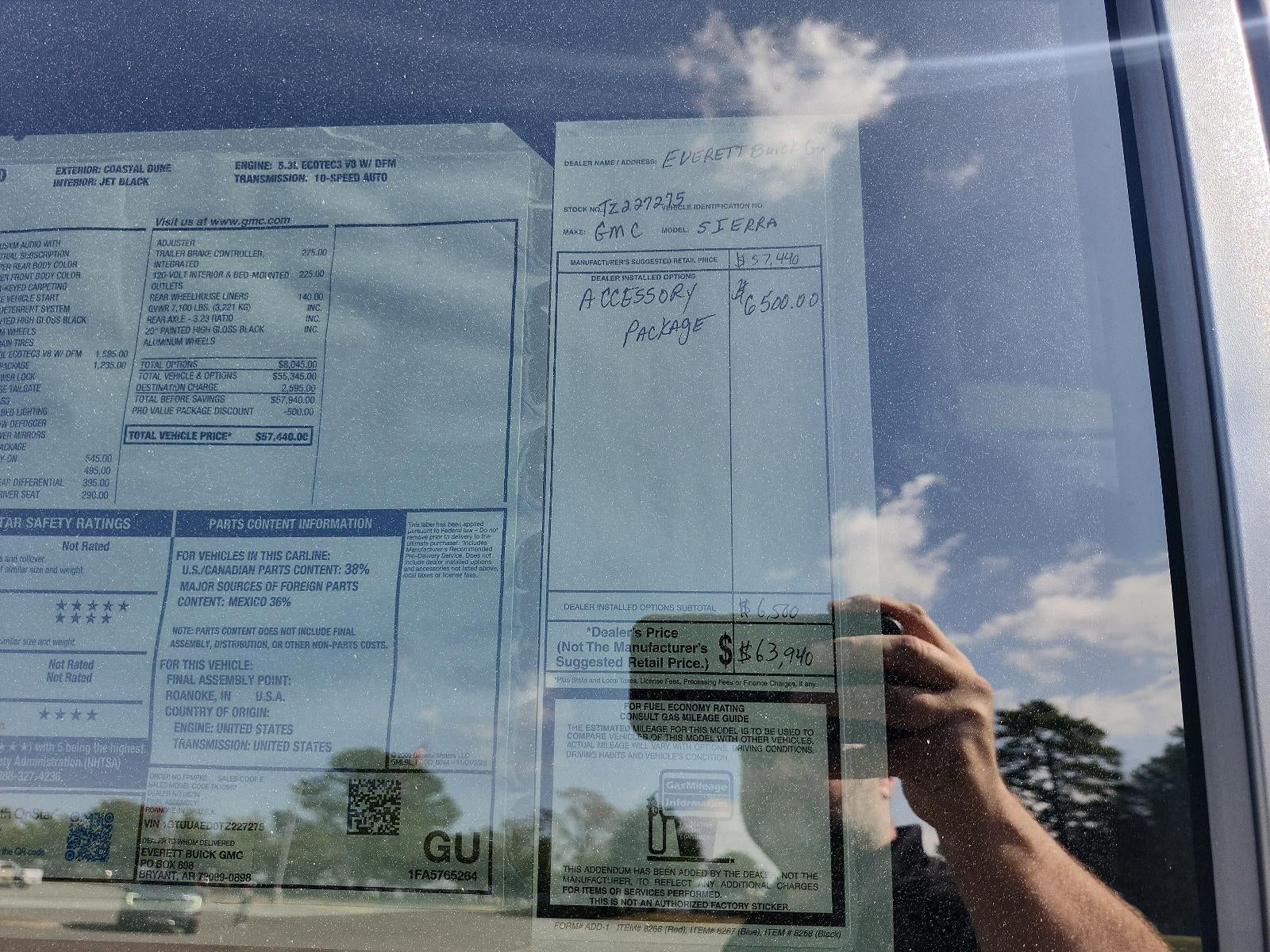 2026 GMC Sierra 1500 Crew Cab Short Box 4-Wheel Drive Pro