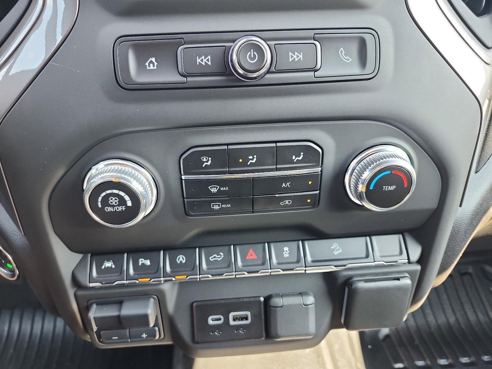 2026 GMC Sierra 1500 Crew Cab Short Box 4-Wheel Drive Pro