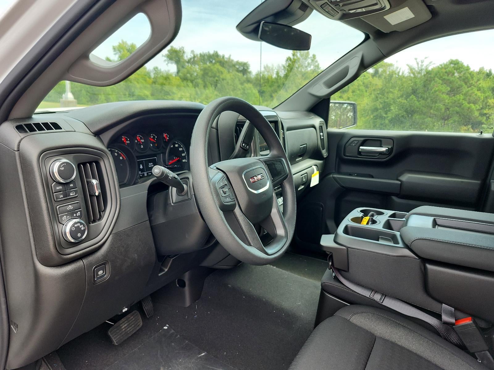 2026 GMC Sierra 1500 Crew Cab Short Box 4-Wheel Drive Pro