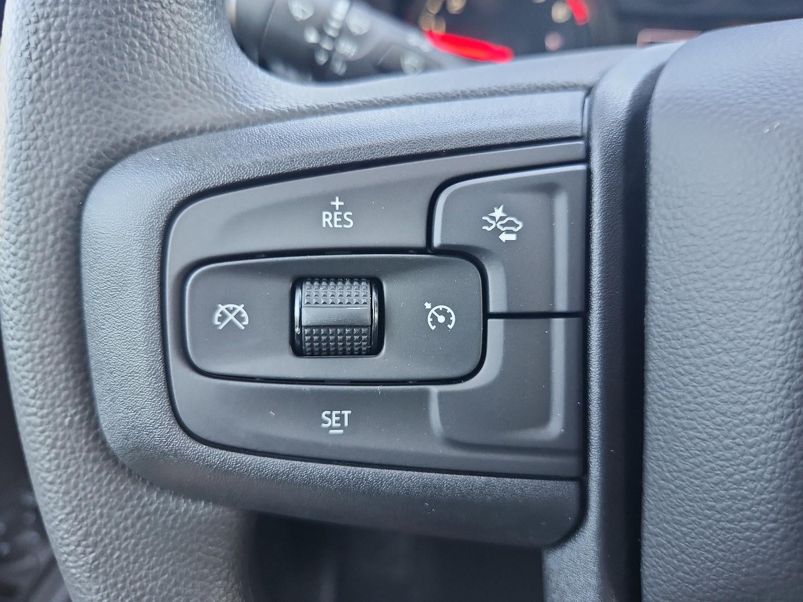 2026 GMC Sierra 1500 Crew Cab Short Box 4-Wheel Drive Pro