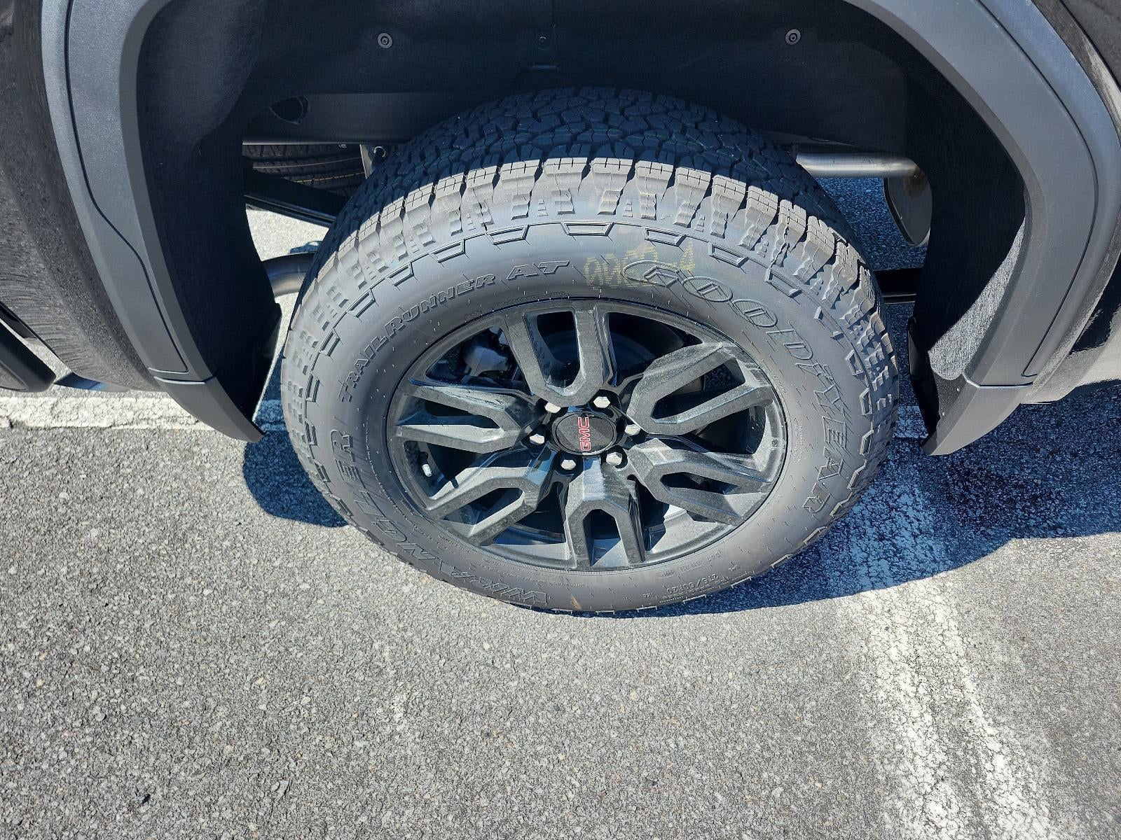 2026 GMC Sierra 1500 Crew Cab Short Box 4-Wheel Drive Pro