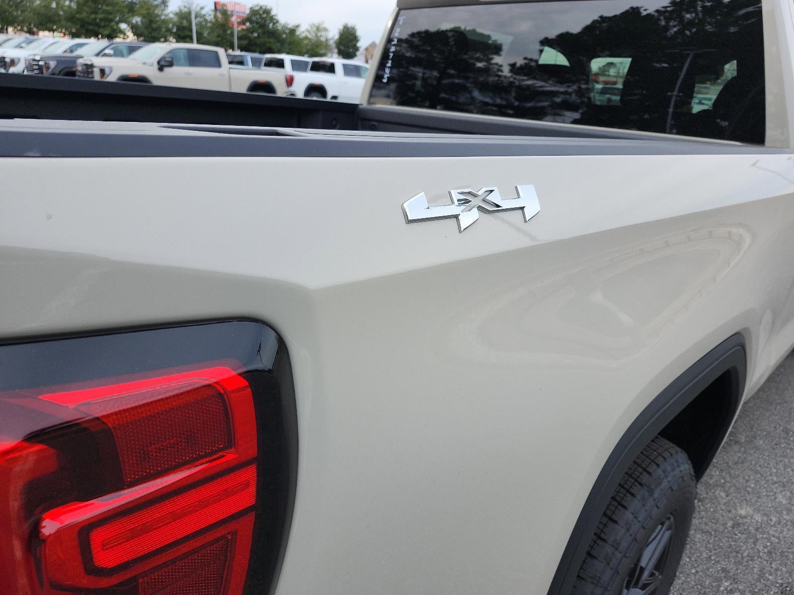 2026 GMC Sierra 1500 Crew Cab Short Box 4-Wheel Drive Pro