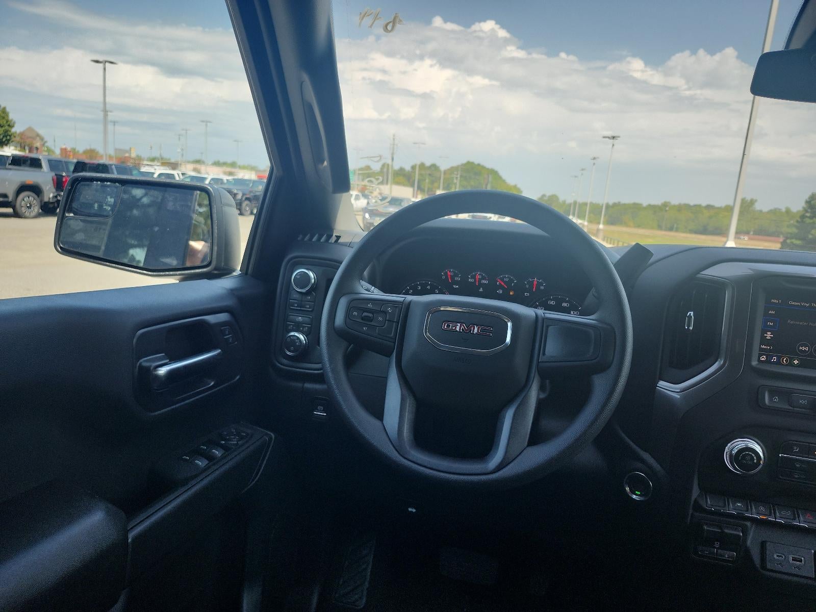 2026 GMC Sierra 1500 Crew Cab Short Box 4-Wheel Drive Pro