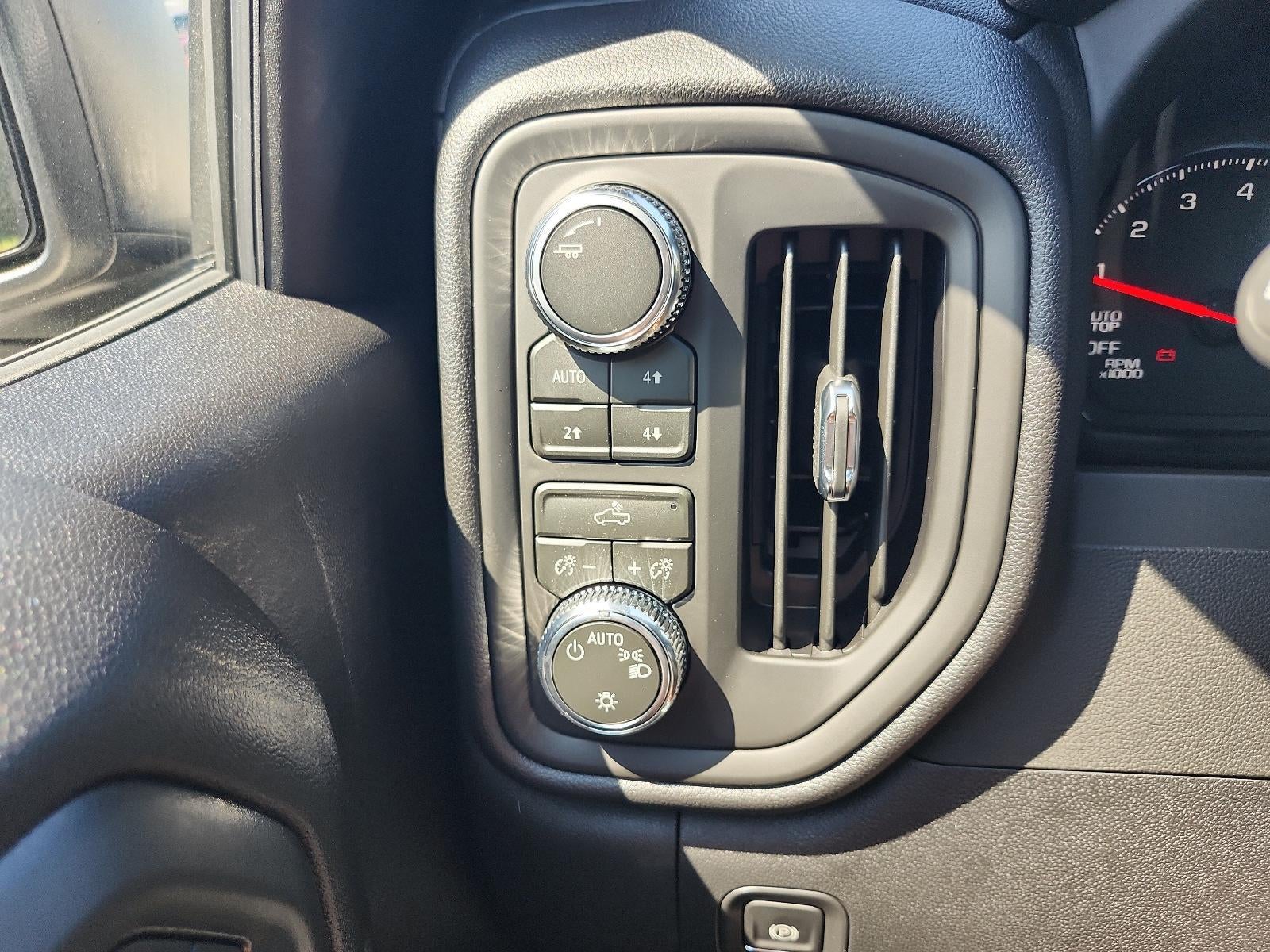 2026 GMC Sierra 1500 Crew Cab Short Box 4-Wheel Drive Pro