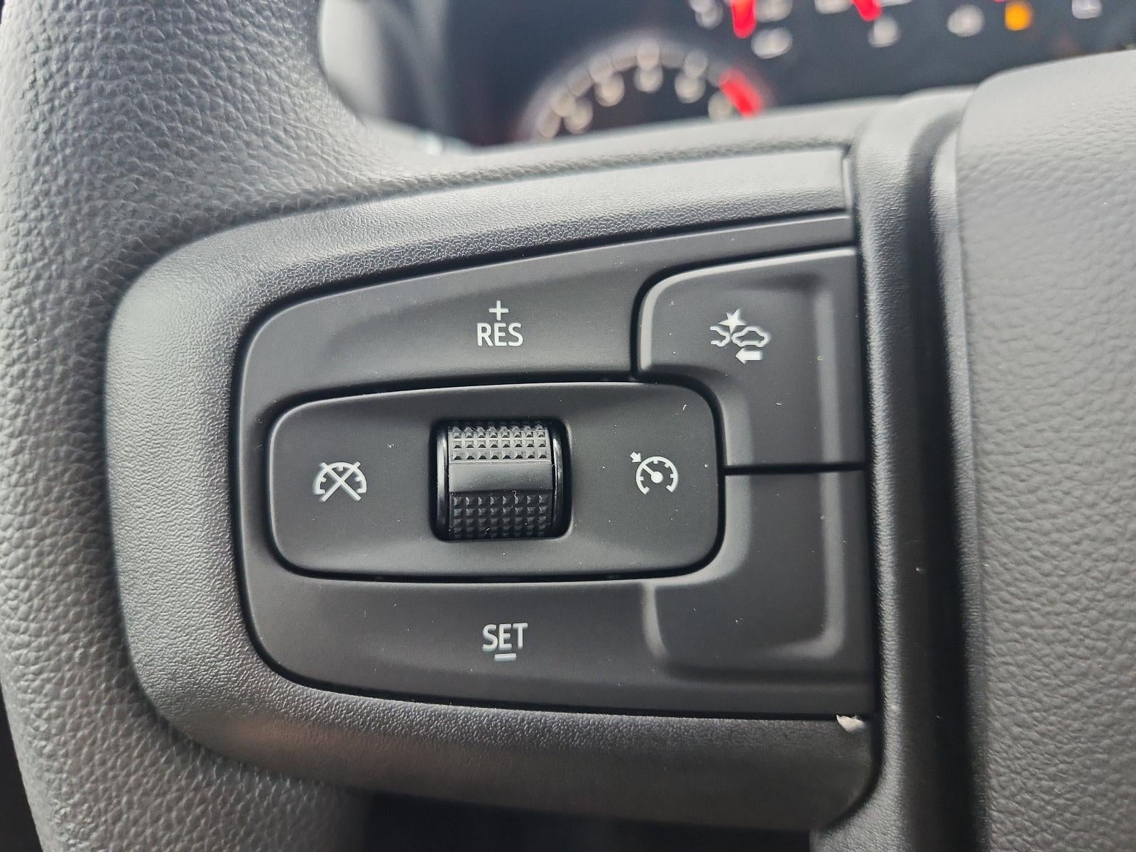 2026 GMC Sierra 1500 Crew Cab Short Box 4-Wheel Drive Pro