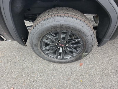 2026 GMC Sierra 1500 Crew Cab Short Box 4-Wheel Drive Pro