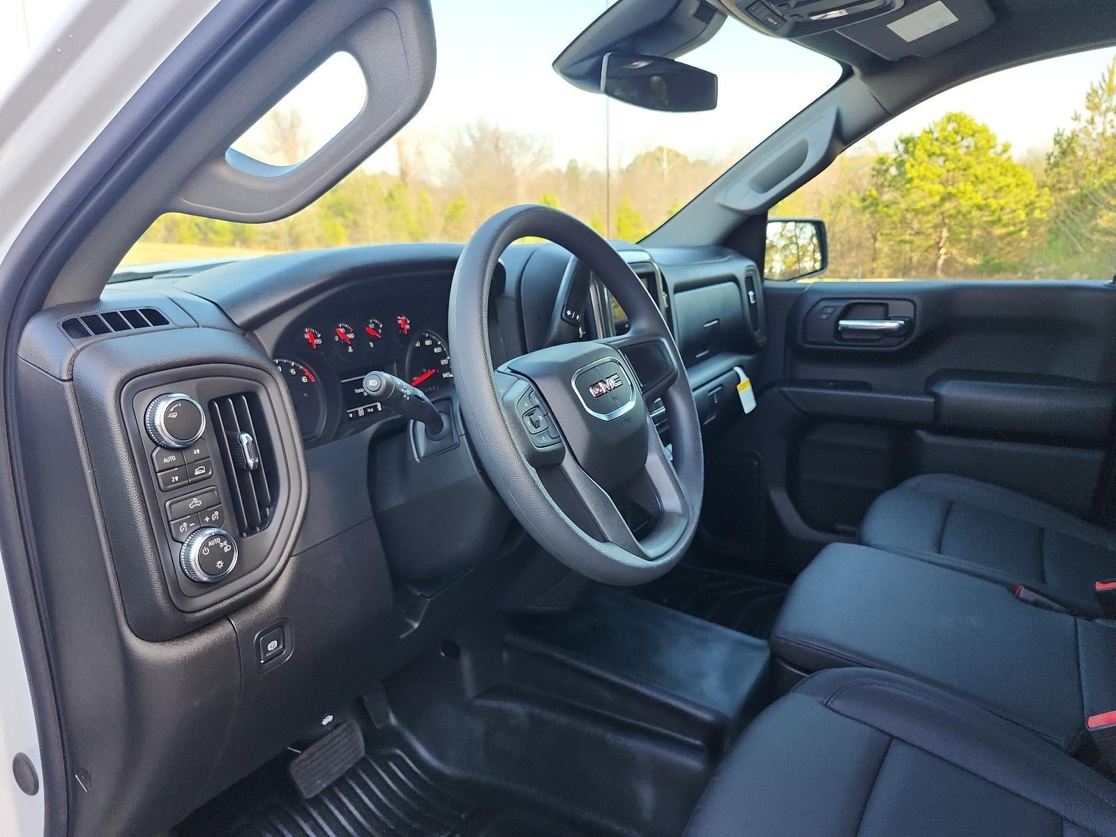 2026 GMC Sierra 1500 Crew Cab Short Box 4-Wheel Drive Pro