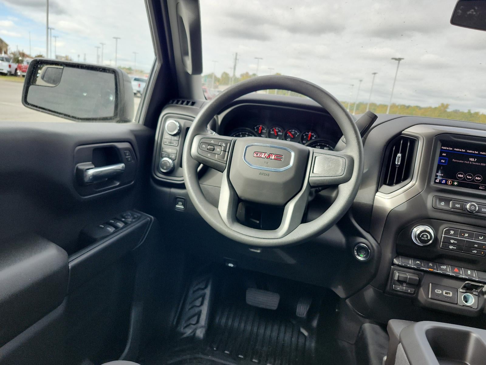 2026 GMC Sierra 1500 Crew Cab Short Box 4-Wheel Drive Pro